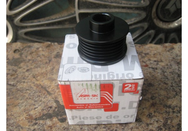 Шків генератора Renault 1.5, 2.0 dci, 1.6, 1.8, 2.0 16V, 7700110616, 6001547291, 7701477689